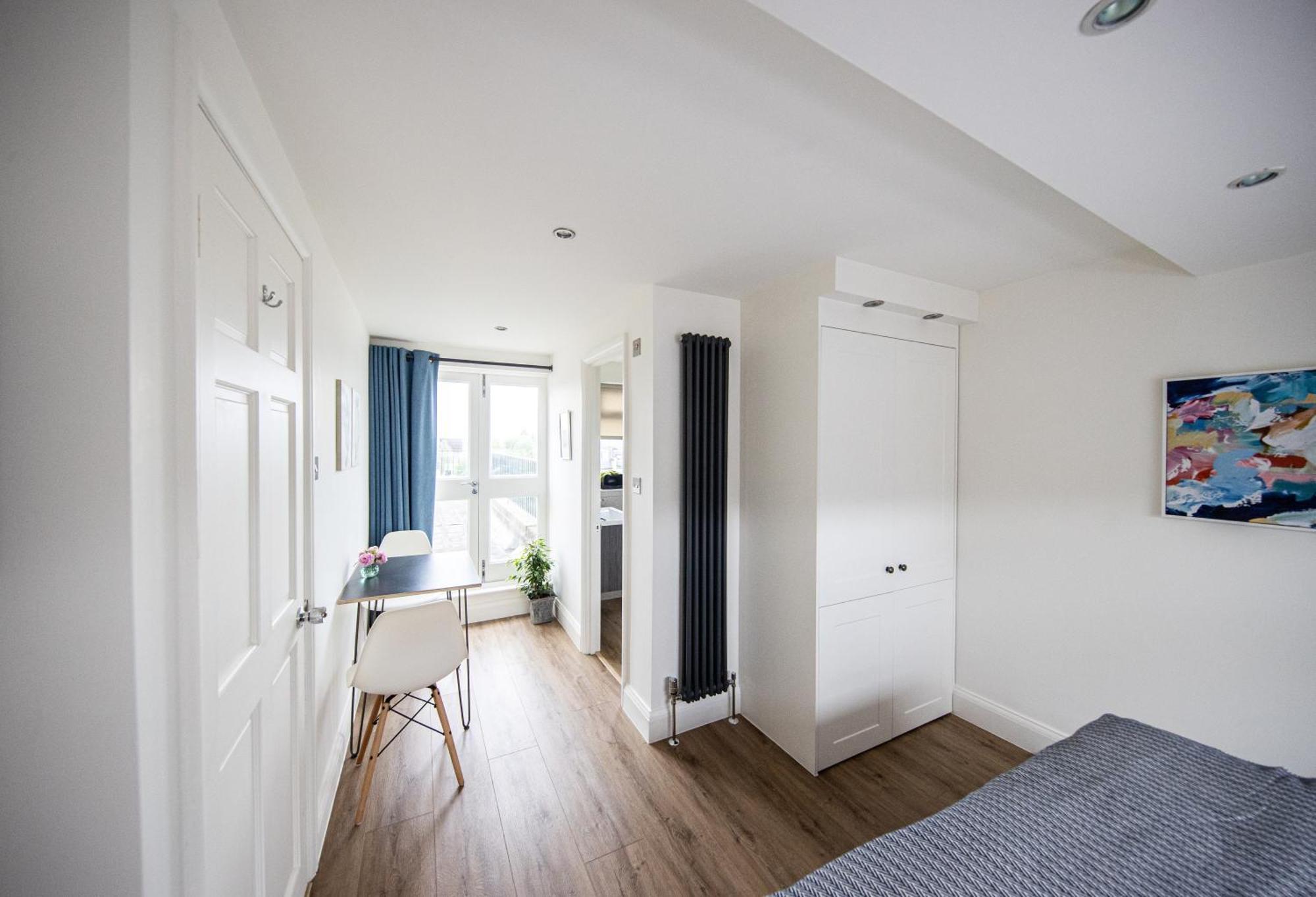 Wimbledon Park Bed & Breakfast 런던 외부 사진